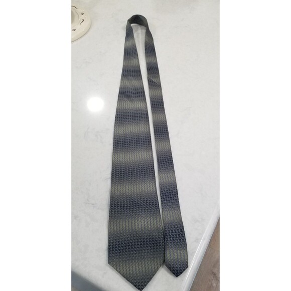 Kenneth Cole New York silk tie - Picture 2 of 11